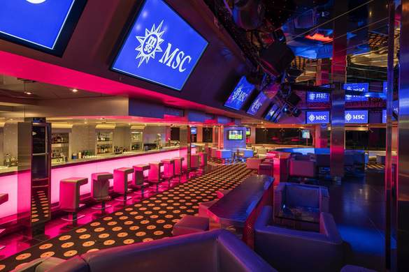 MSC Cruises MSC Orchestra R32 Disco 4 ©MSC Rights - Ivan Sarfatti.jpg